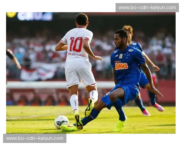 布拉迪vs新圣徒：当历史的巨轮碾过，谁将成为永恒的传奇？